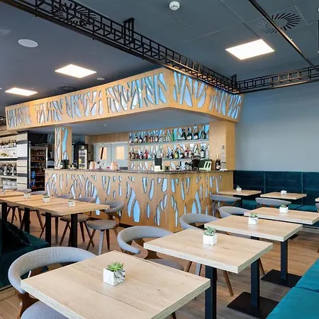 Aquamarina Onyx 13 아파트 미엥지즈드로예